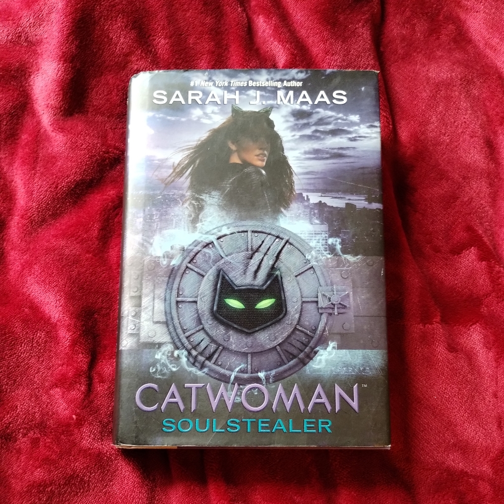 Catwoman: Soulstealer - Hardcover - Sarah J. Mass